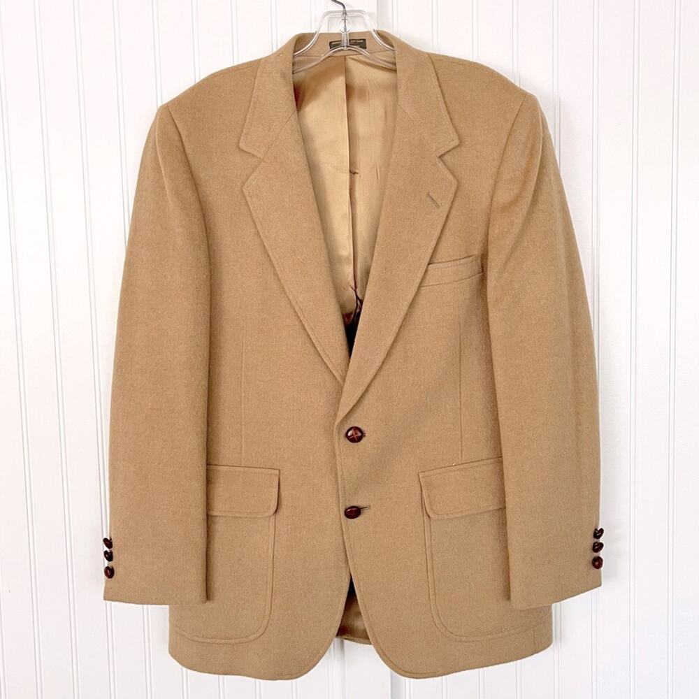 Vintage Camel Hair Blazer Sport Coat Tan Brown Leather Buttons Size 42 Mongolian
